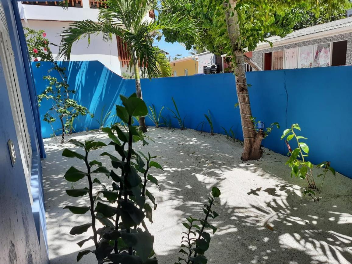 Royal Beach Dhigurah Dhigurah  Exterior photo